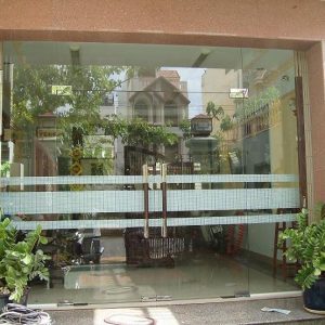 Mẫu cửa kính cường lực Ms: 01