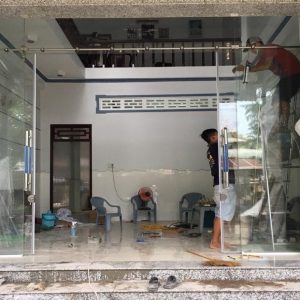 Sửa chữa cửa kính chuyên nghiệp
