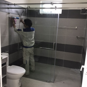 Sửa Chữa Phòng Tắm Kính